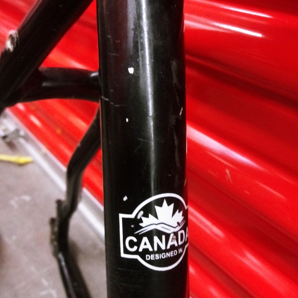 Norco Charger MTB Frame with or without cranks - Picture 3 of 5